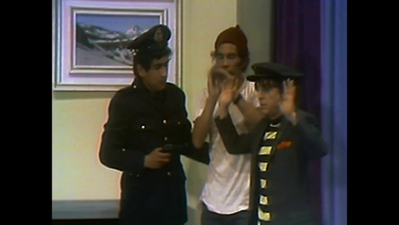 El Chavo del 8/Season 1/S01E15.mkv